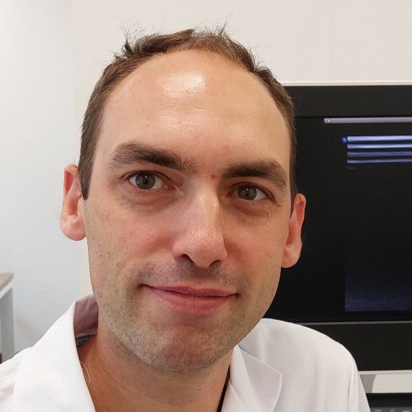 Dr. William Tavernier